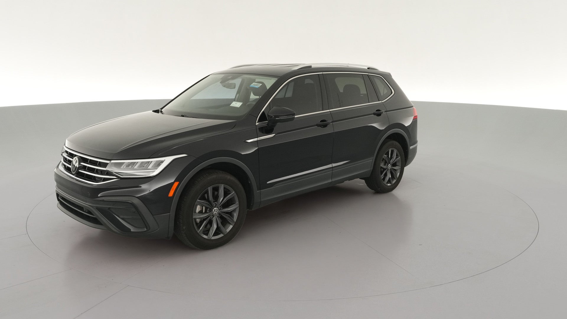 2022 Volkswagen Tiguan vehicle photo