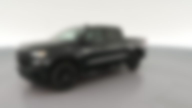 2022 Chevrolet Silverado 1500 Limited Crew Cab vehicle photo