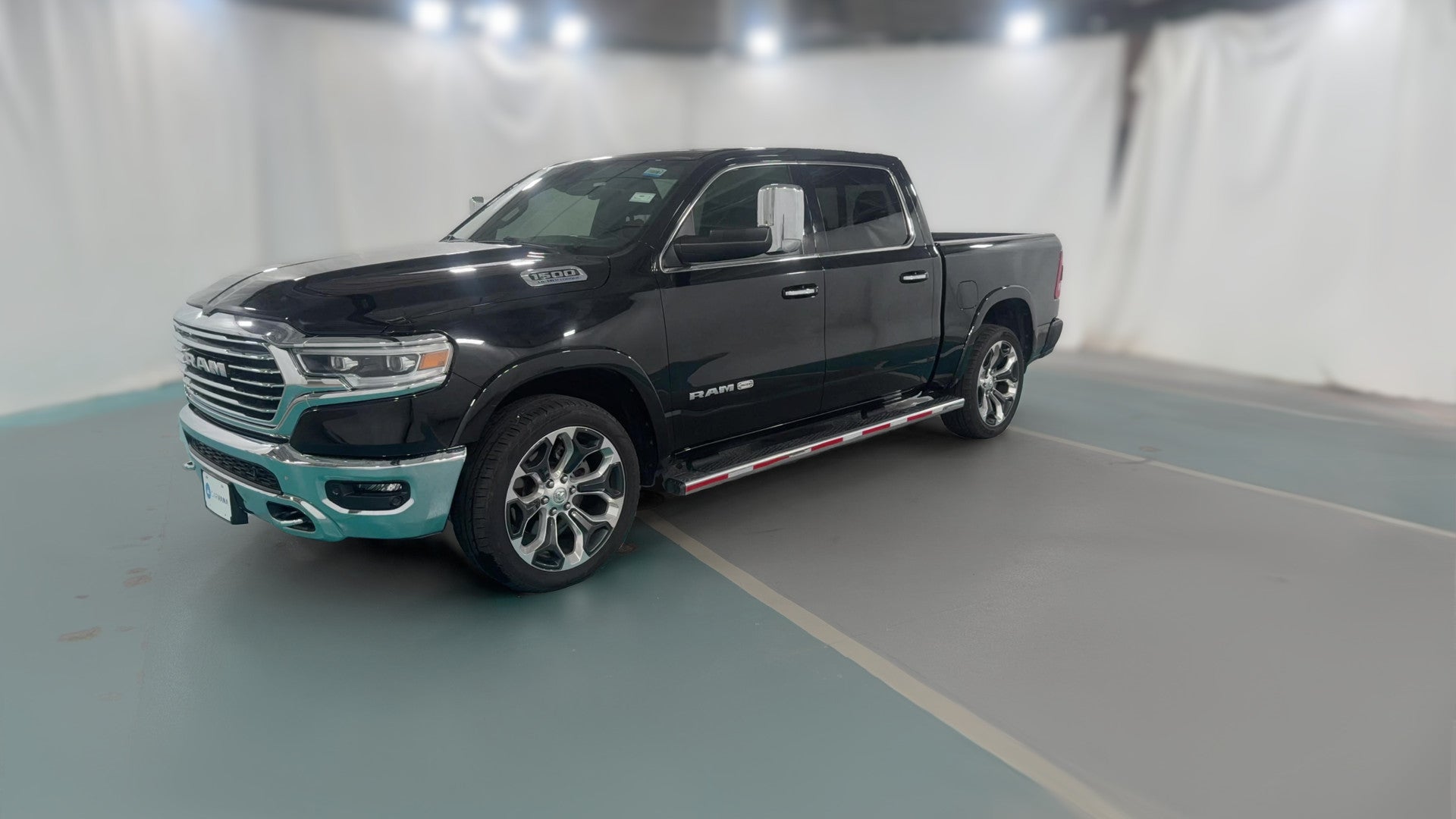 2022 Ram 1500 Crew Cab vehicle photo