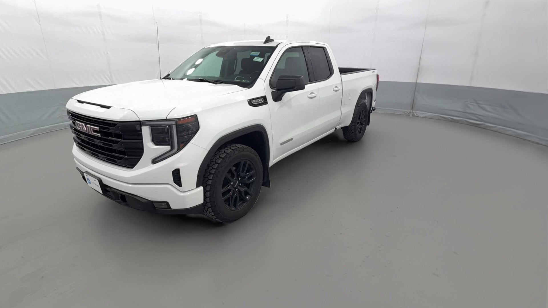 2023 GMC Sierra 1500 Double Cab vehicle photo