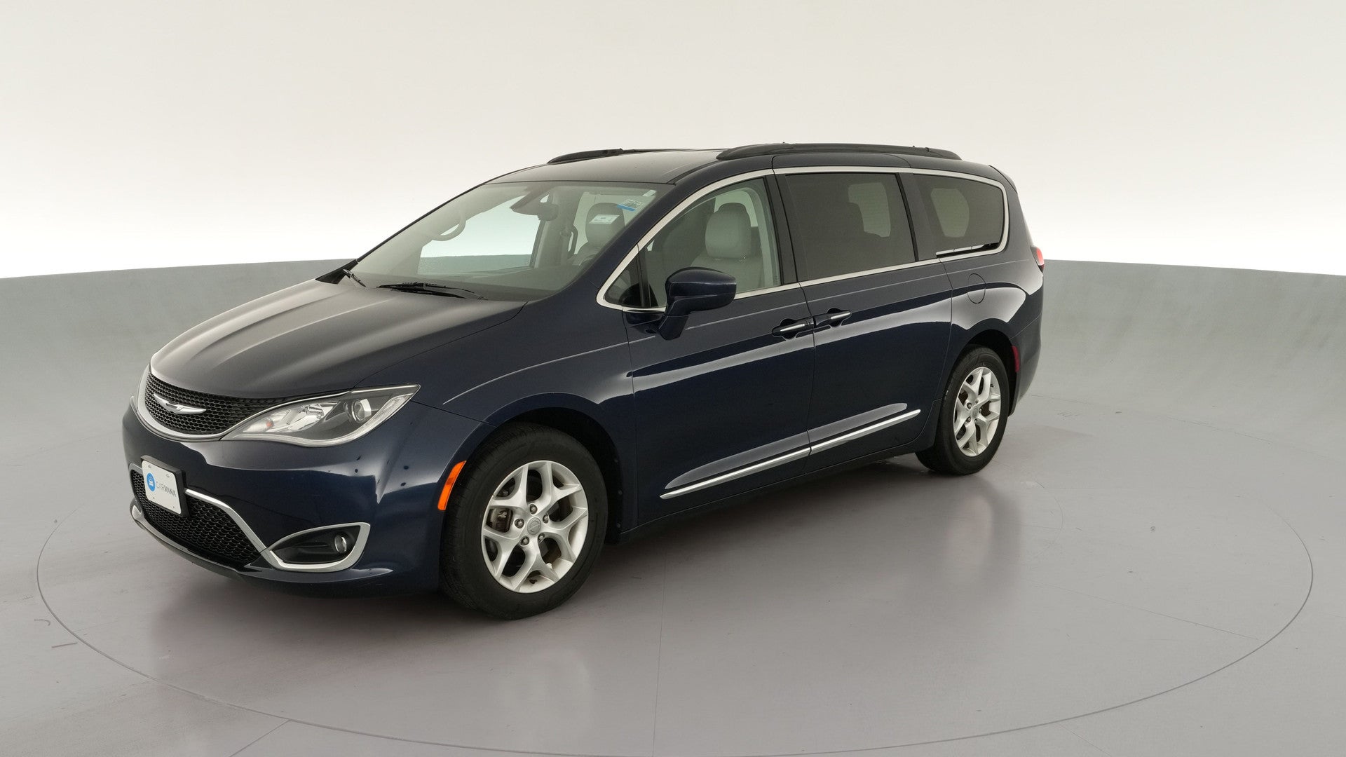 2017 Chrysler Pacifica vehicle photo