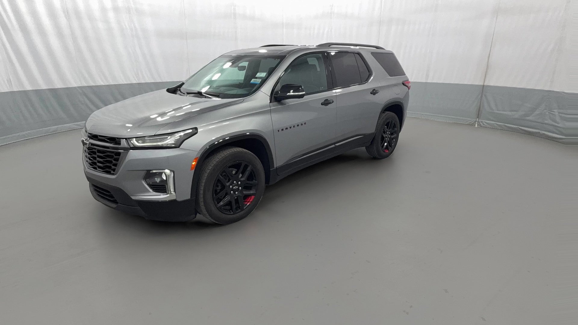 2024 Chevrolet Traverse Limited vehicle photo