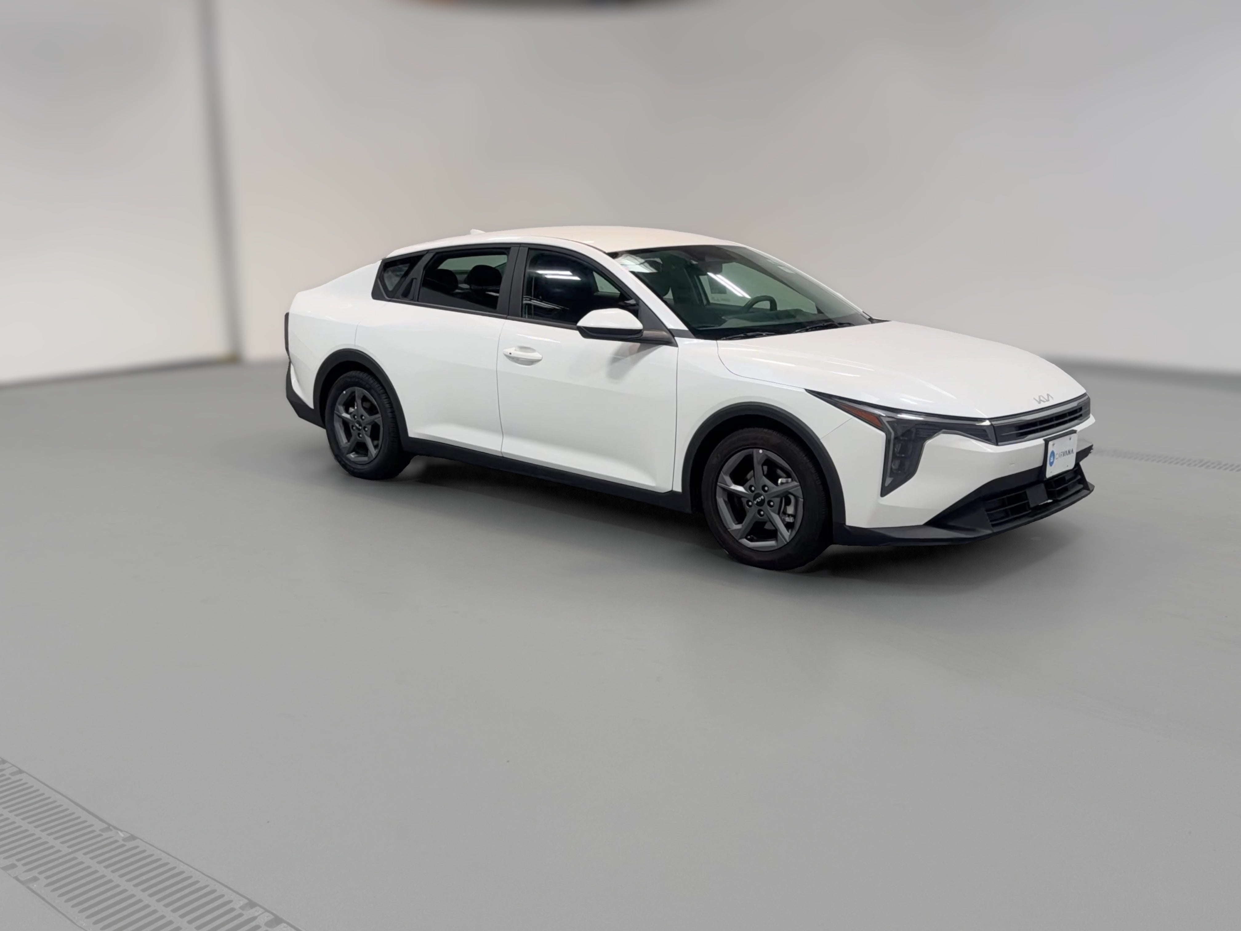 2025 Kia K4 LXS - Photo 37