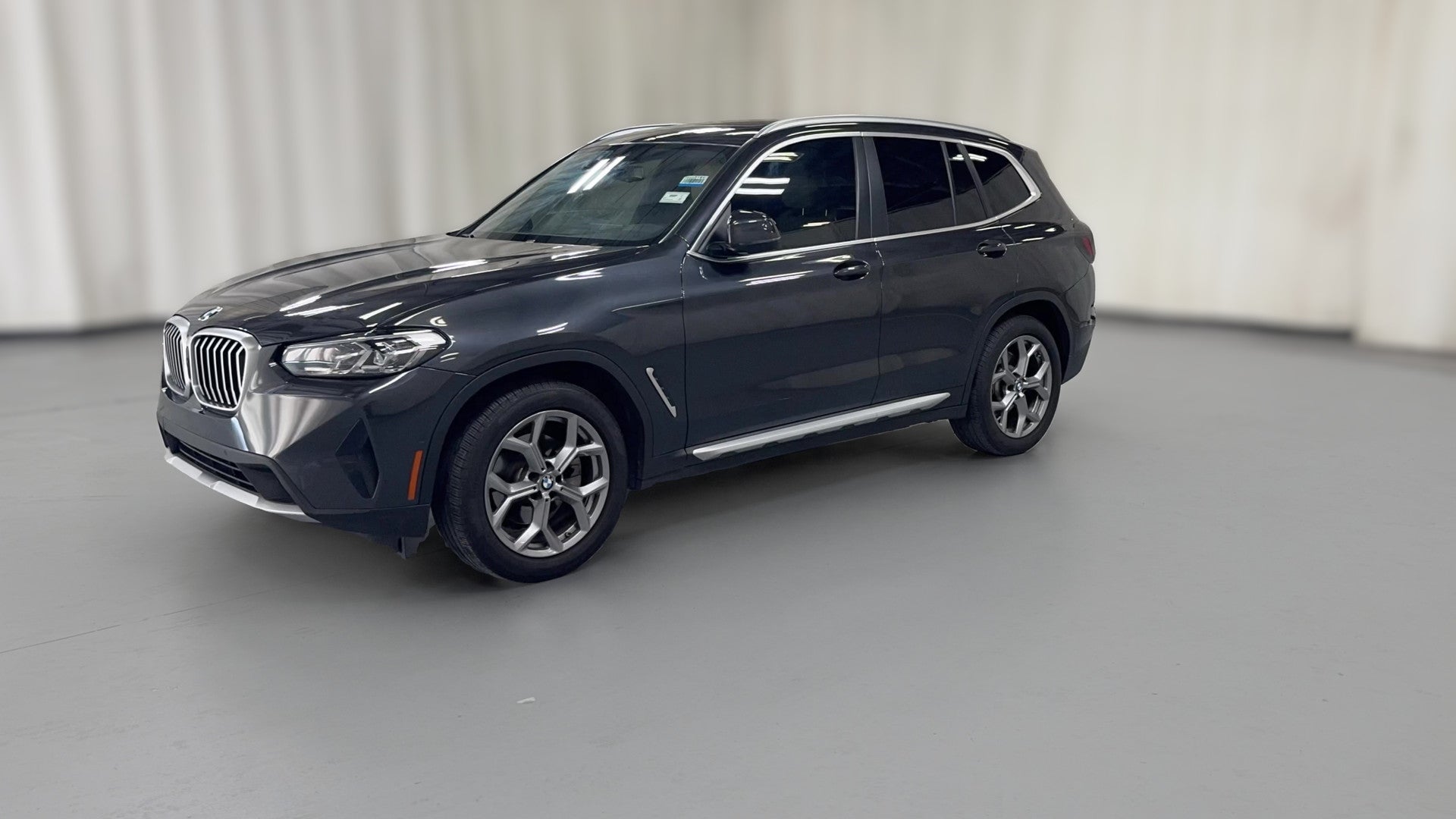 2023 BMW X3 vehicle photo