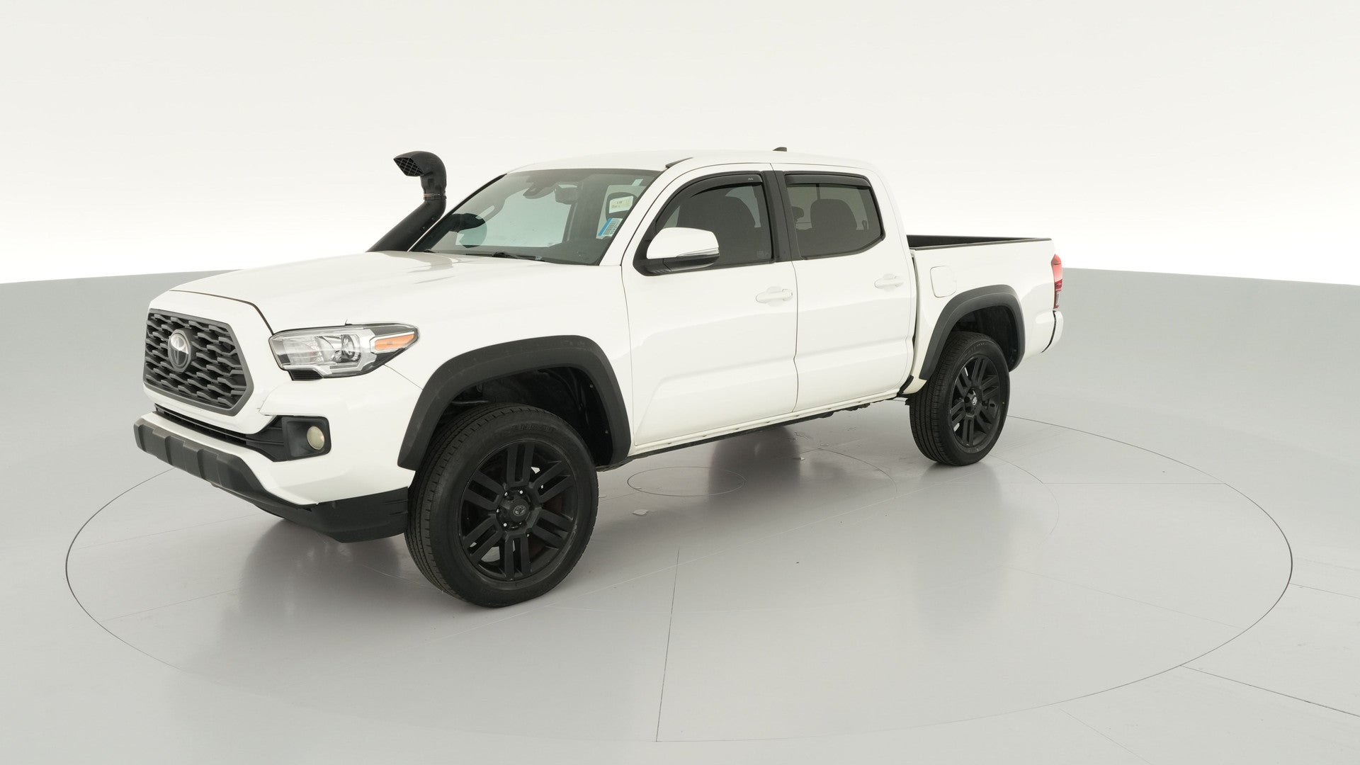 2018 Toyota Tacoma Double Cab vehicle photo