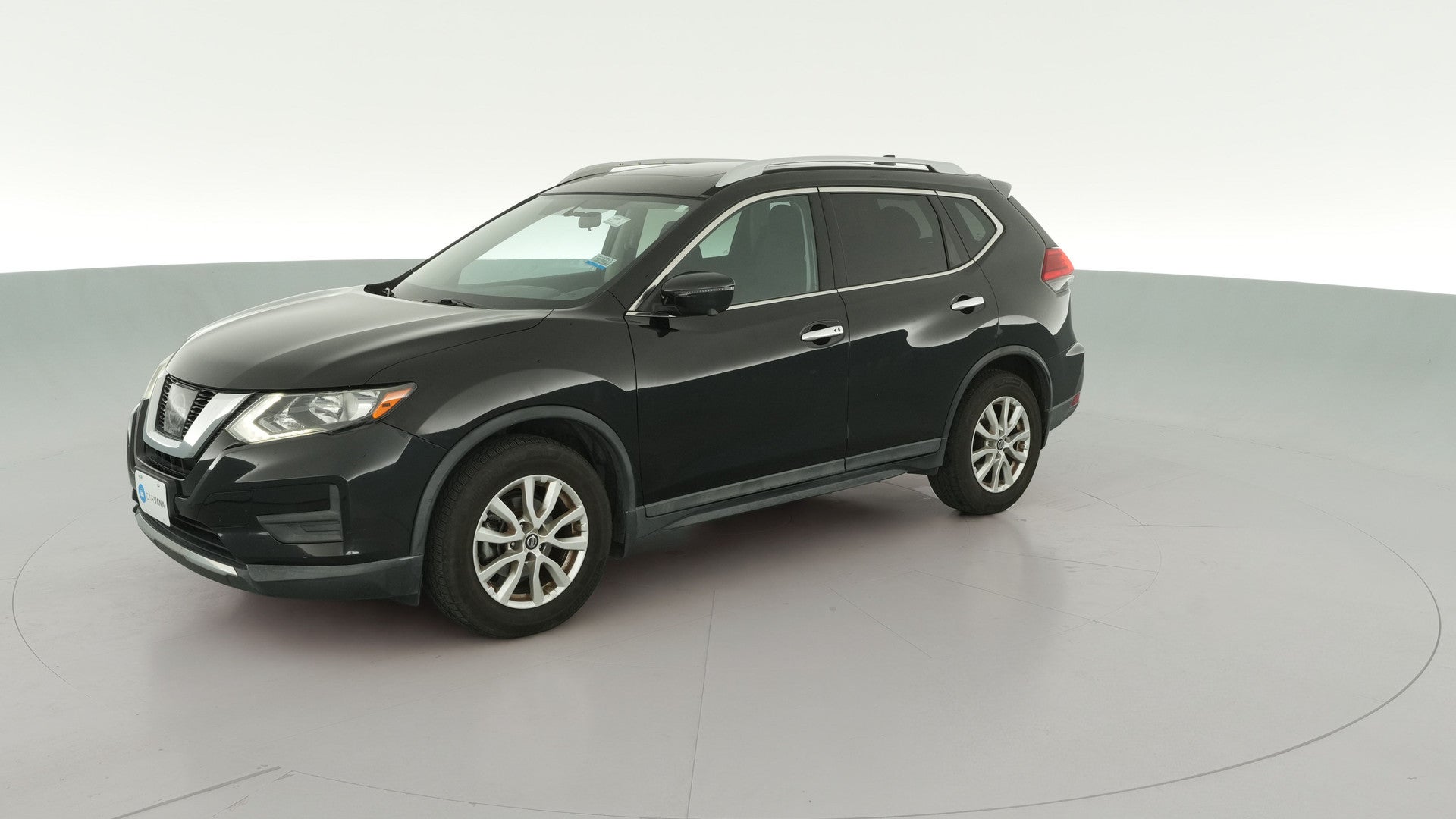 2017 Nissan Rogue vehicle photo