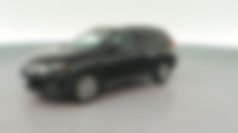 2017 Nissan Rogue vehicle photo