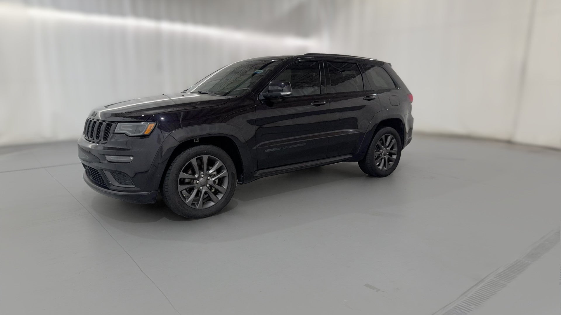 2018 Jeep Grand Cherokee vehicle photo