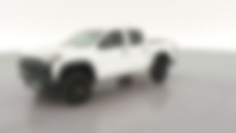 2025 Chevrolet Colorado Crew Cab vehicle photo