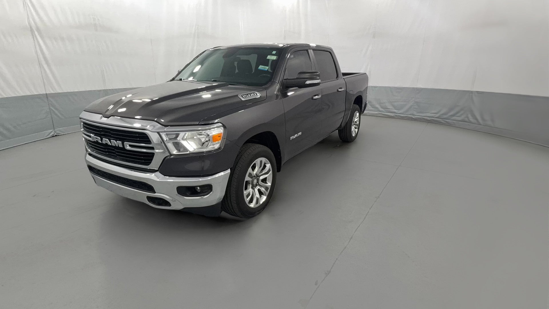 2019 Ram 1500 Crew Cab vehicle photo