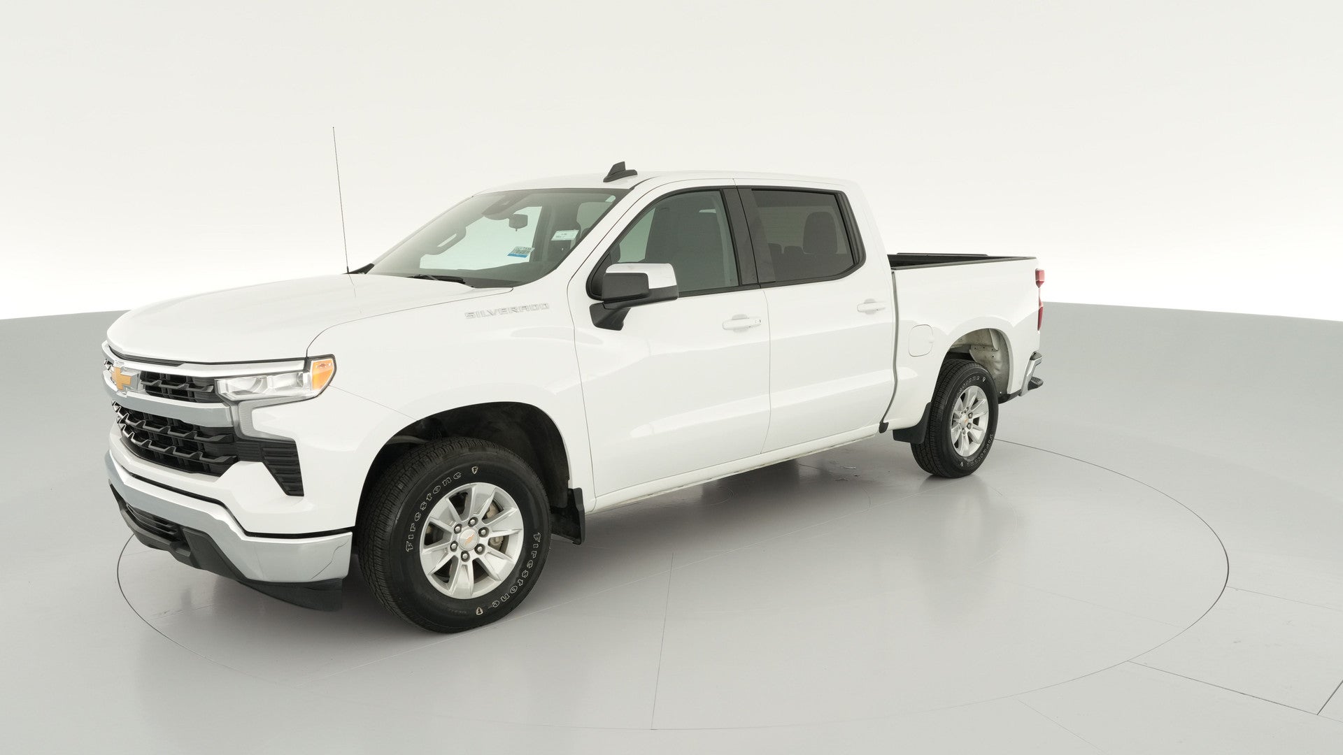 2025 Chevrolet Silverado 1500 Crew Cab vehicle photo