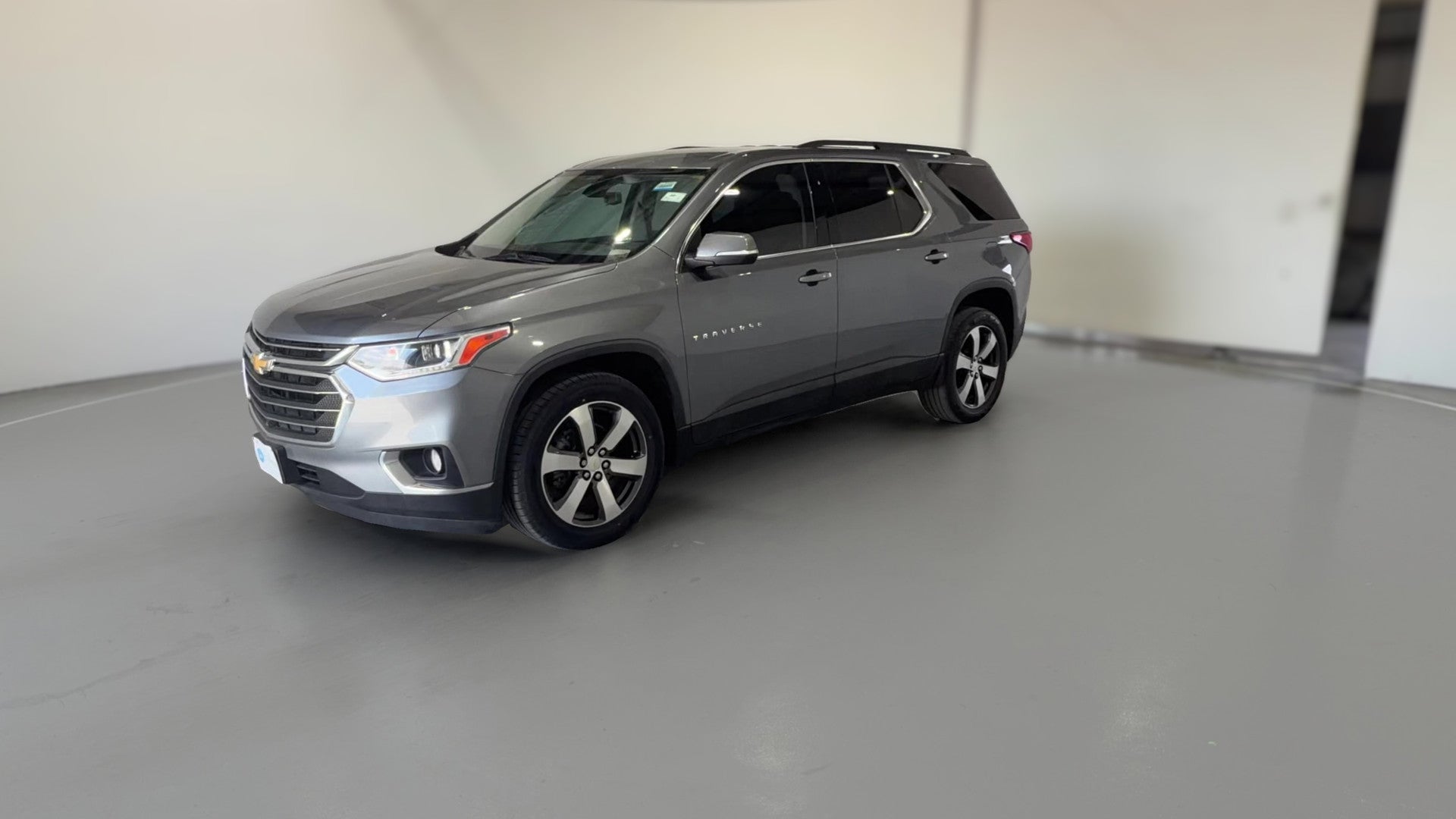 2021 Chevrolet Traverse vehicle photo