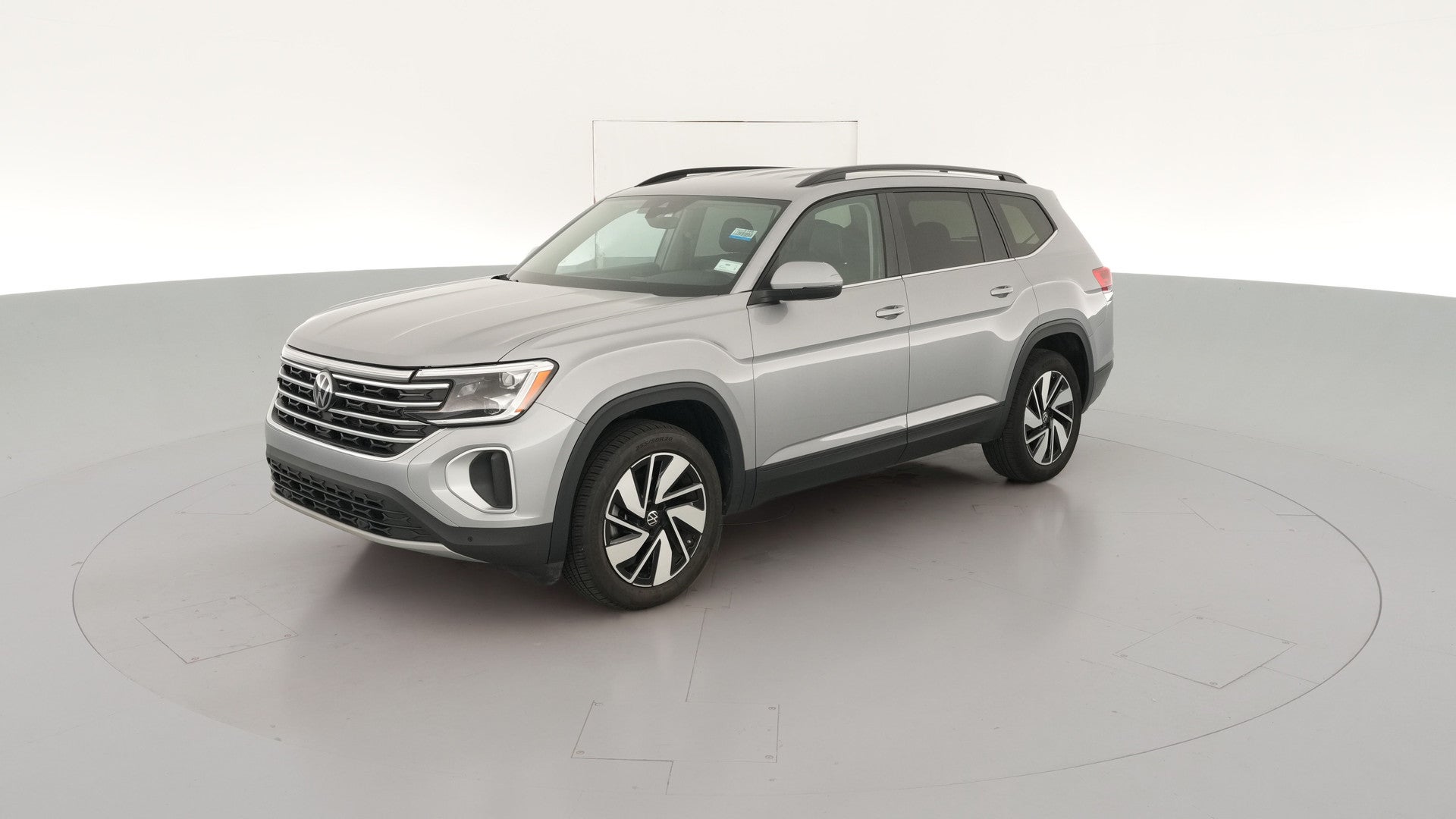 2025 Volkswagen Atlas vehicle photo