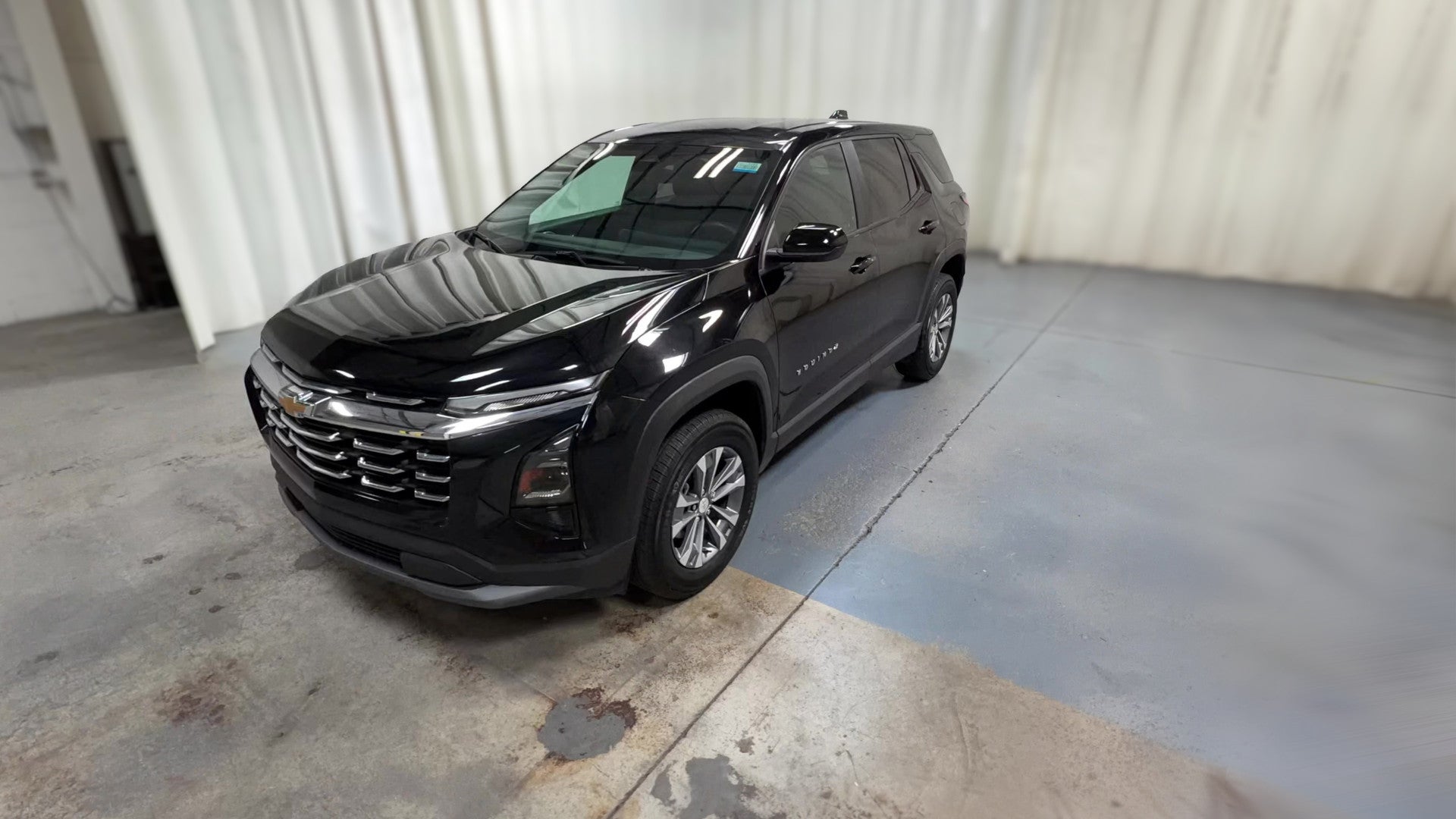 2025 Chevrolet Equinox vehicle photo