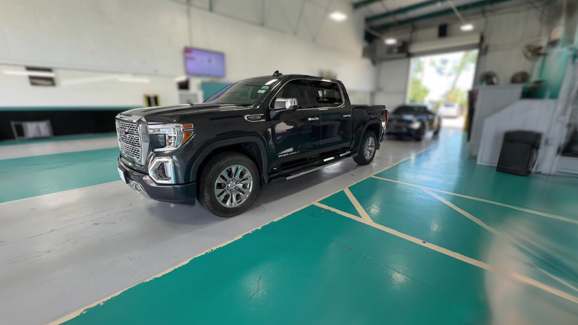 2021 GMC Sierra 1500 Crew Cab vehicle photo