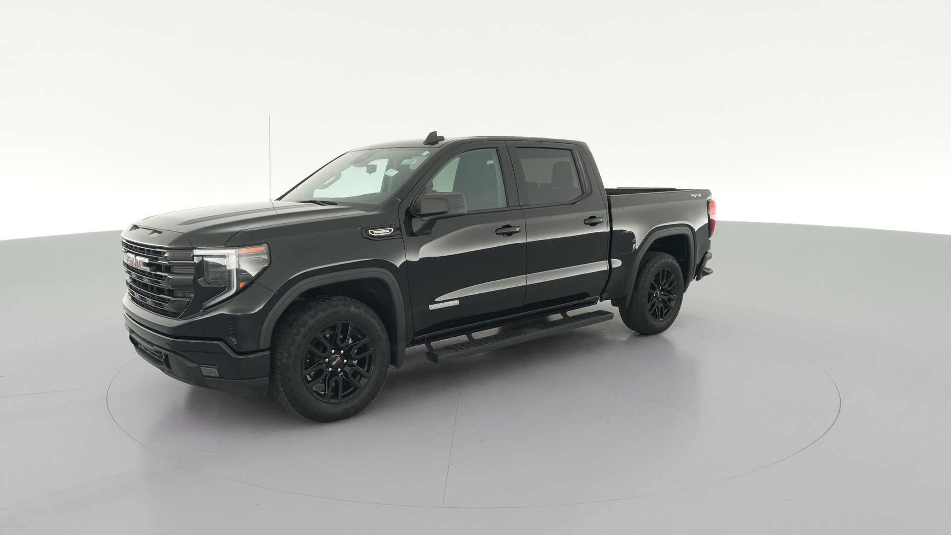 2024 GMC Sierra 1500 Crew Cab vehicle photo