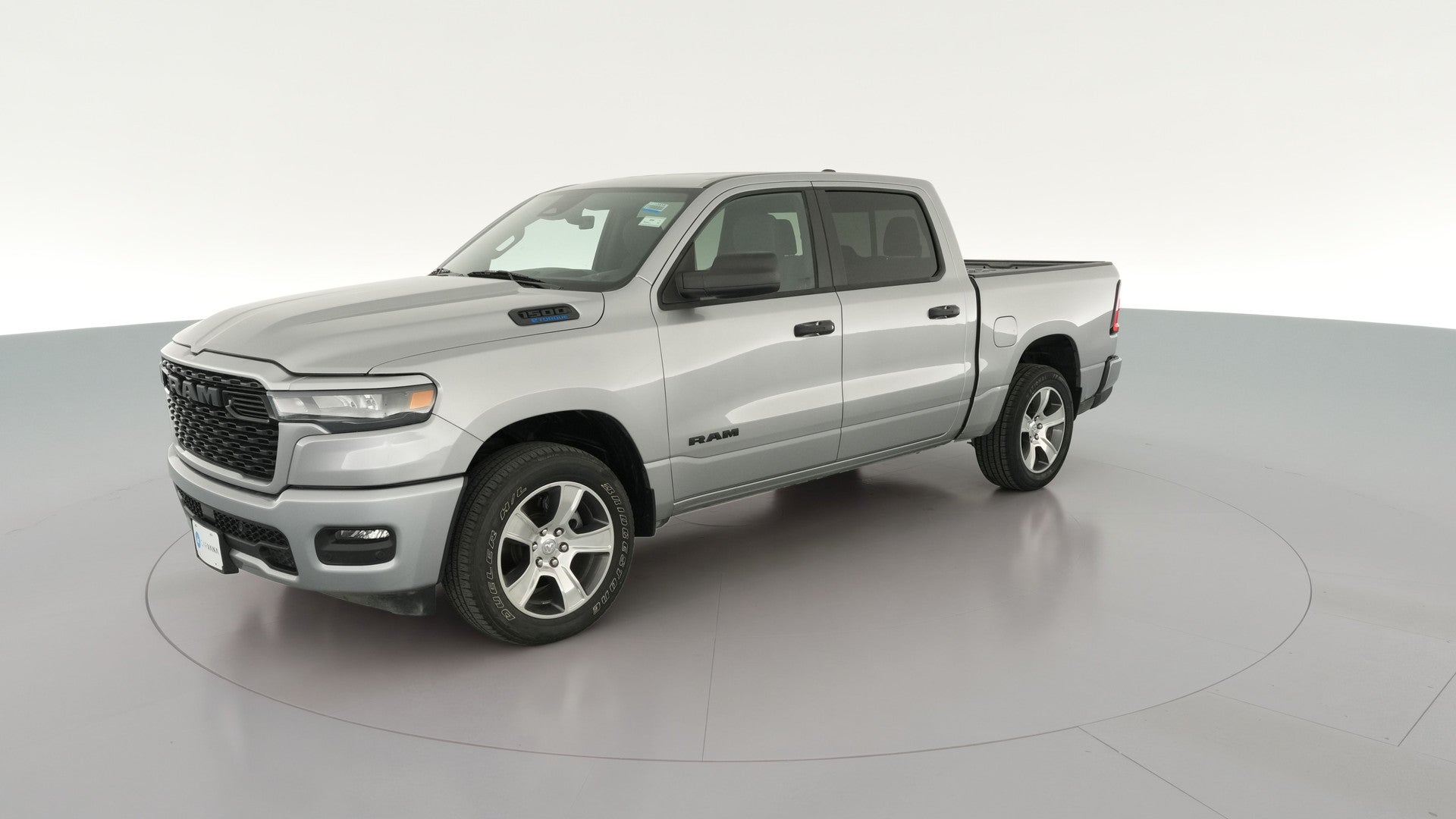 2025 Ram 1500 Crew Cab vehicle photo