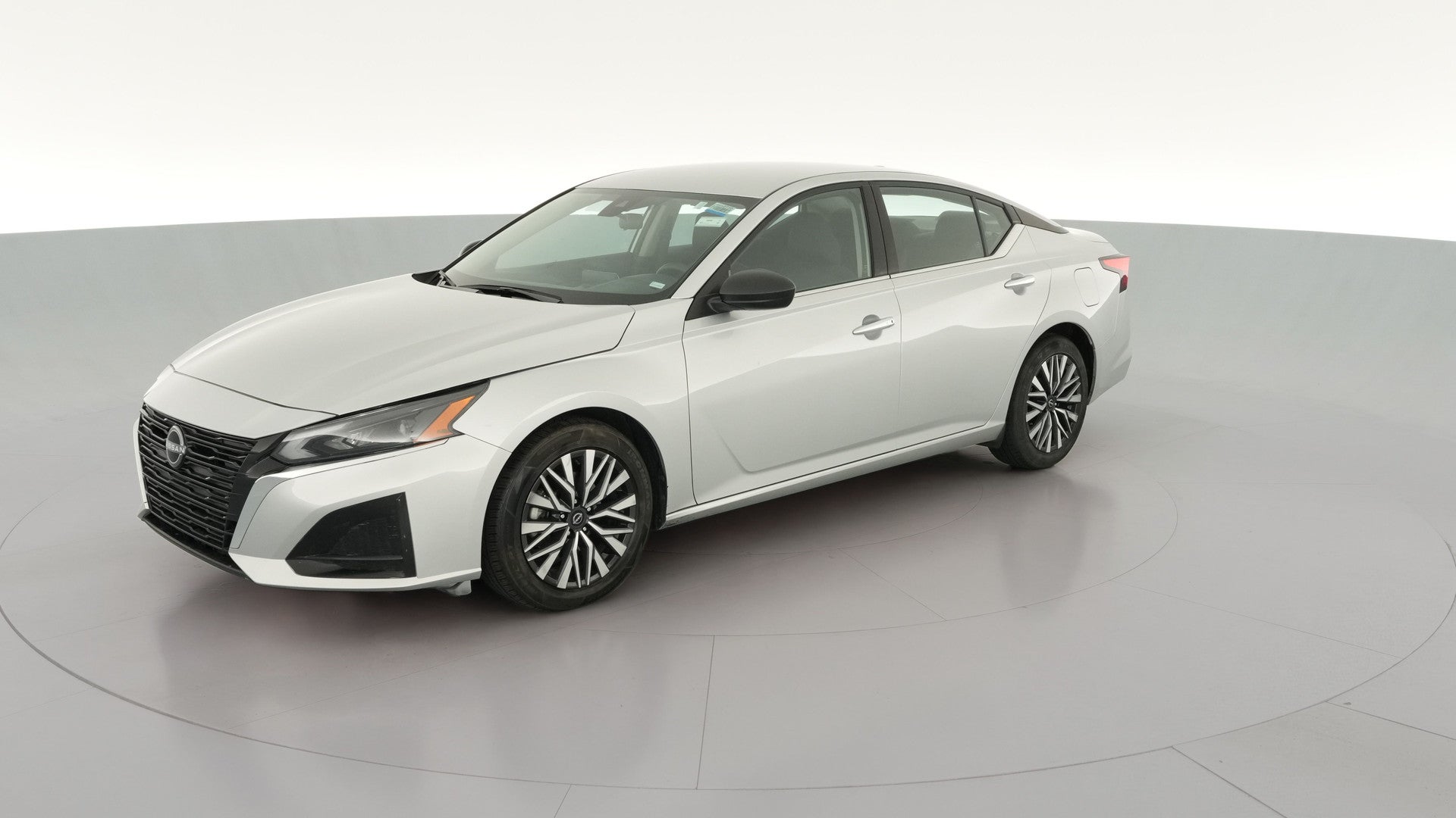 2024 Nissan Altima vehicle photo