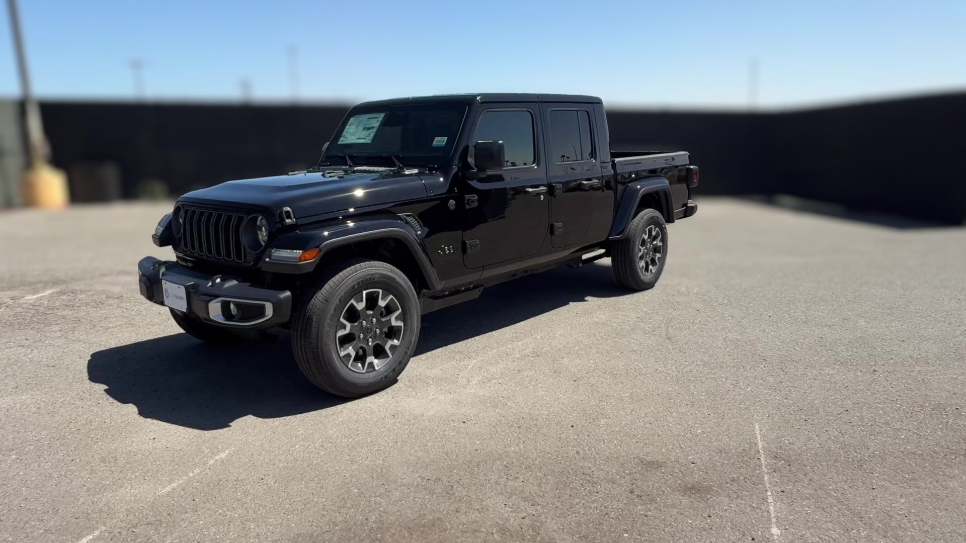 2026 Jeep Gladiator vehicle photo