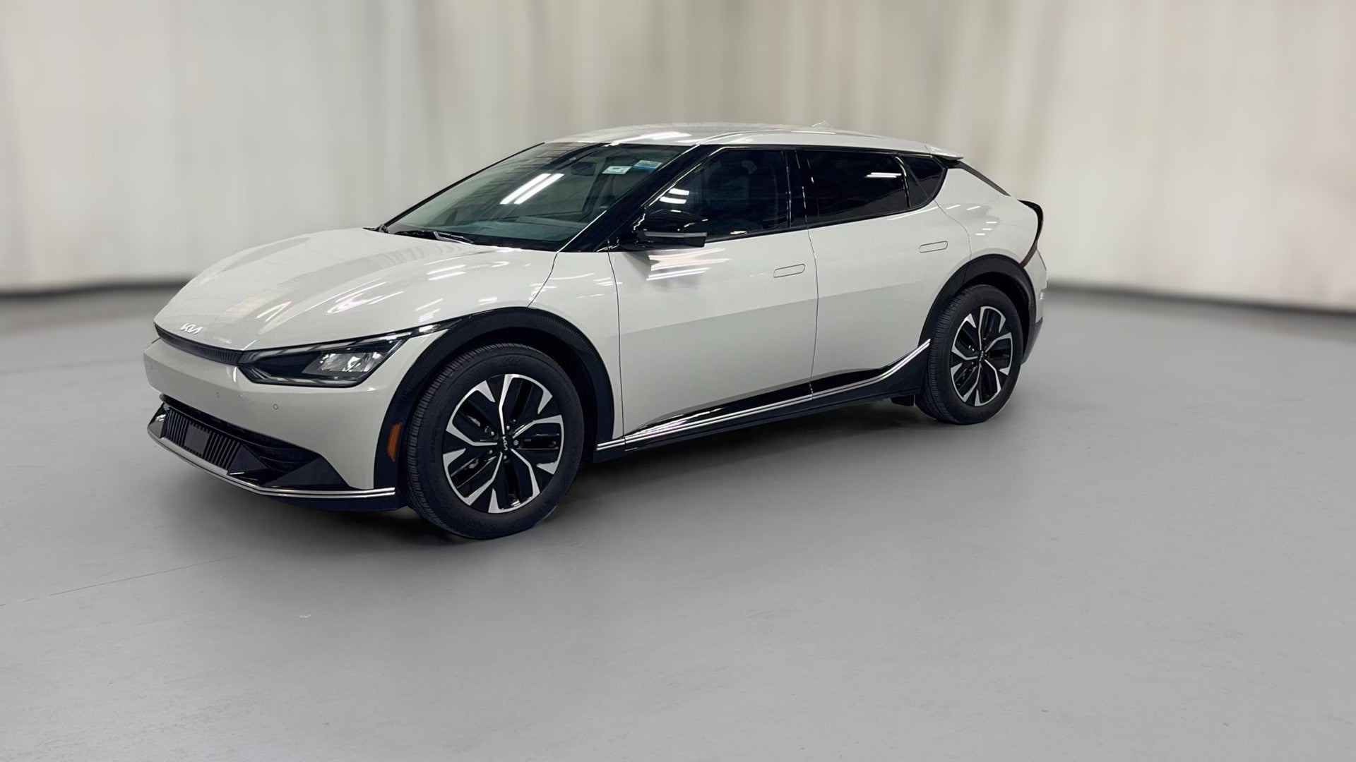2023 Kia EV6 vehicle photo