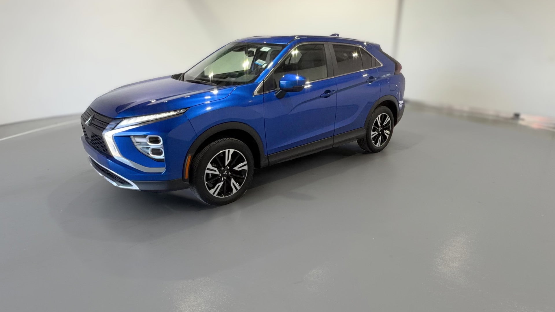 2026 Mitsubishi Eclipse Cross vehicle photo