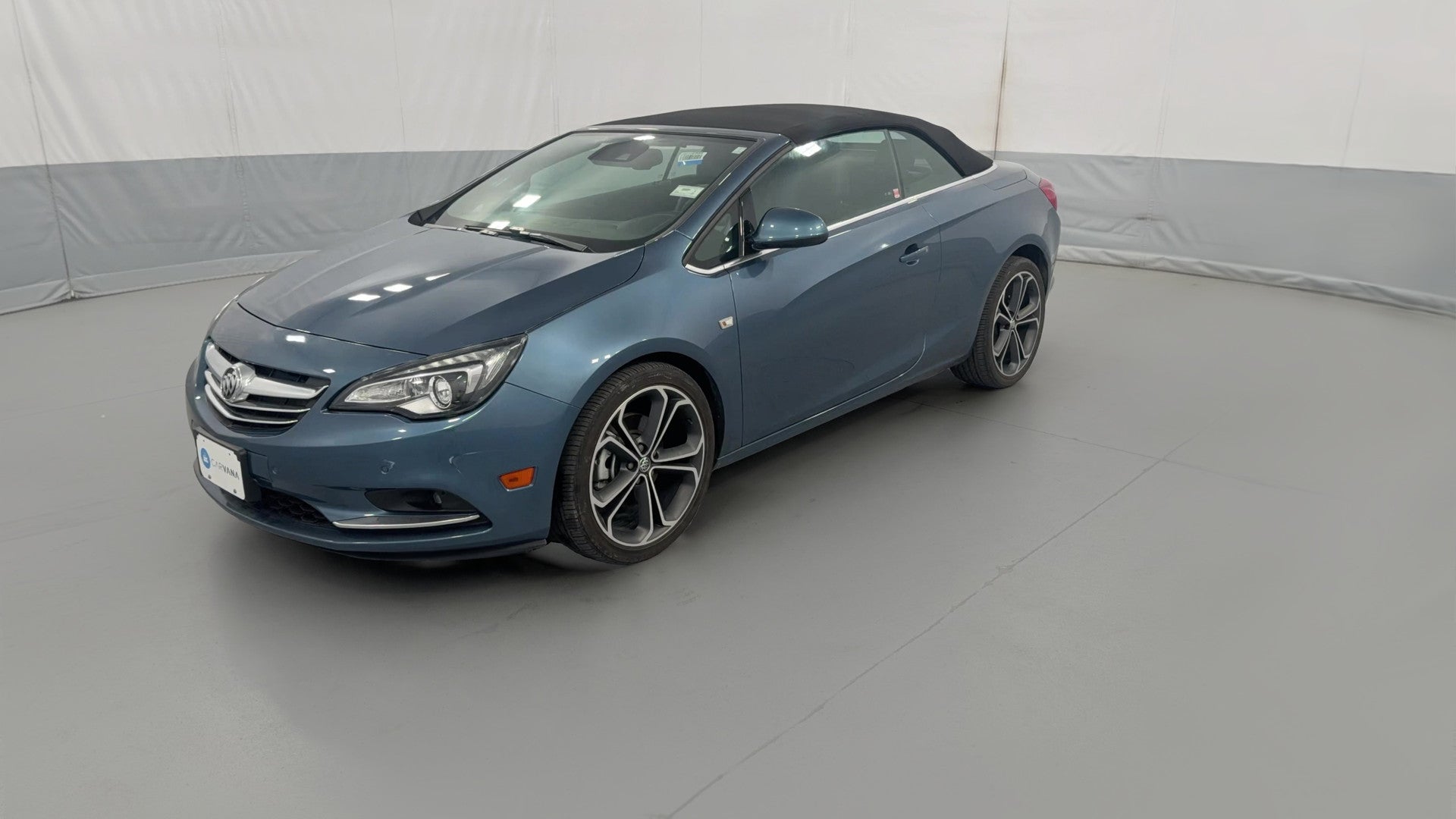 2016 Buick Cascada vehicle photo