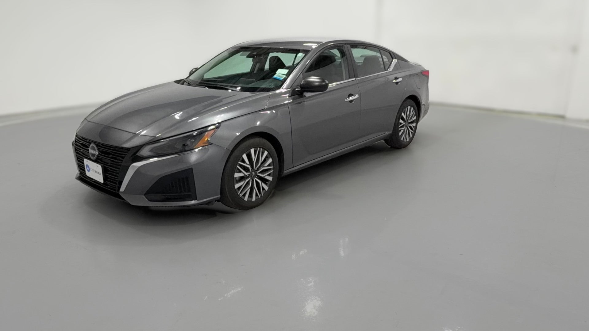 2025 Nissan Altima vehicle photo