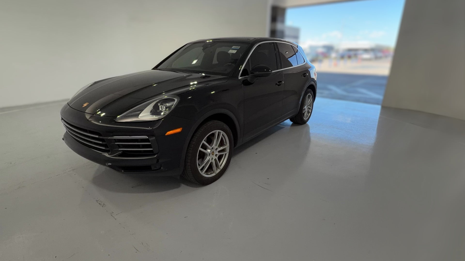 2020 Porsche Cayenne vehicle photo