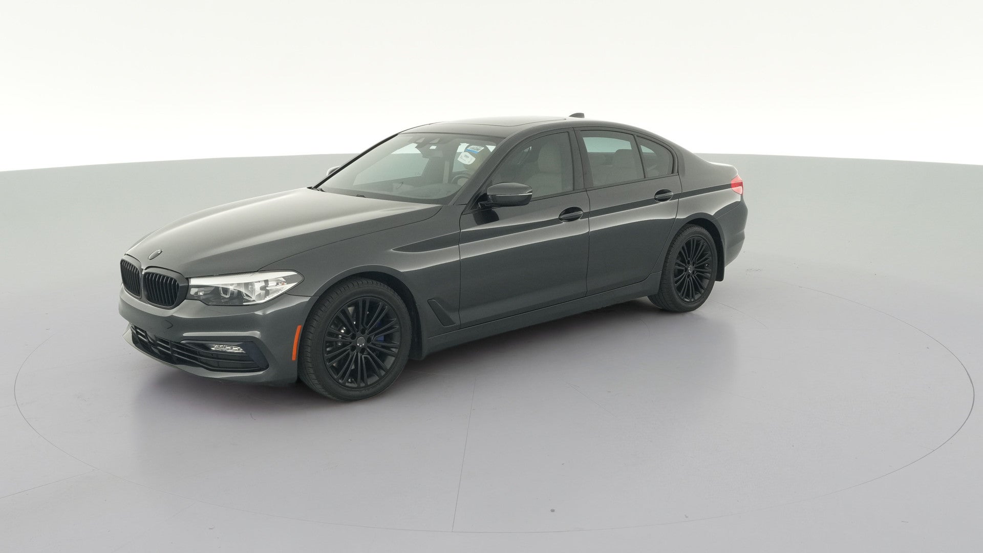 2018 BMW 5 Series vehicle photo