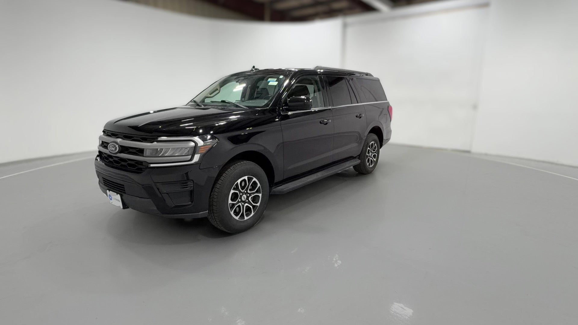 2024 Ford Expedition MAX vehicle photo