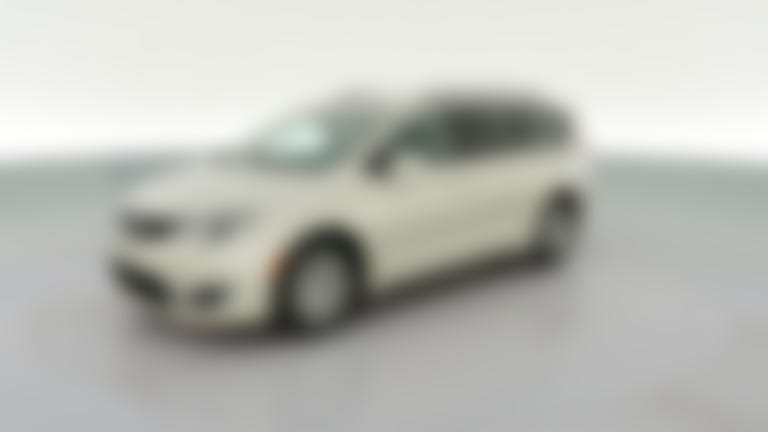 2017 Chrysler Pacifica vehicle photo