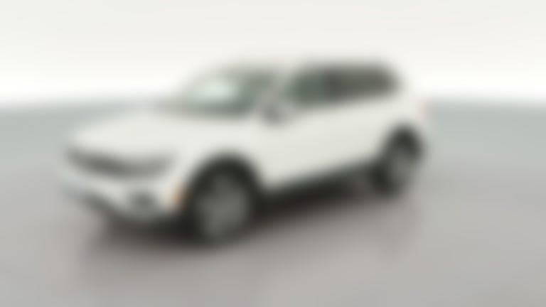 2018 Volkswagen Tiguan vehicle photo