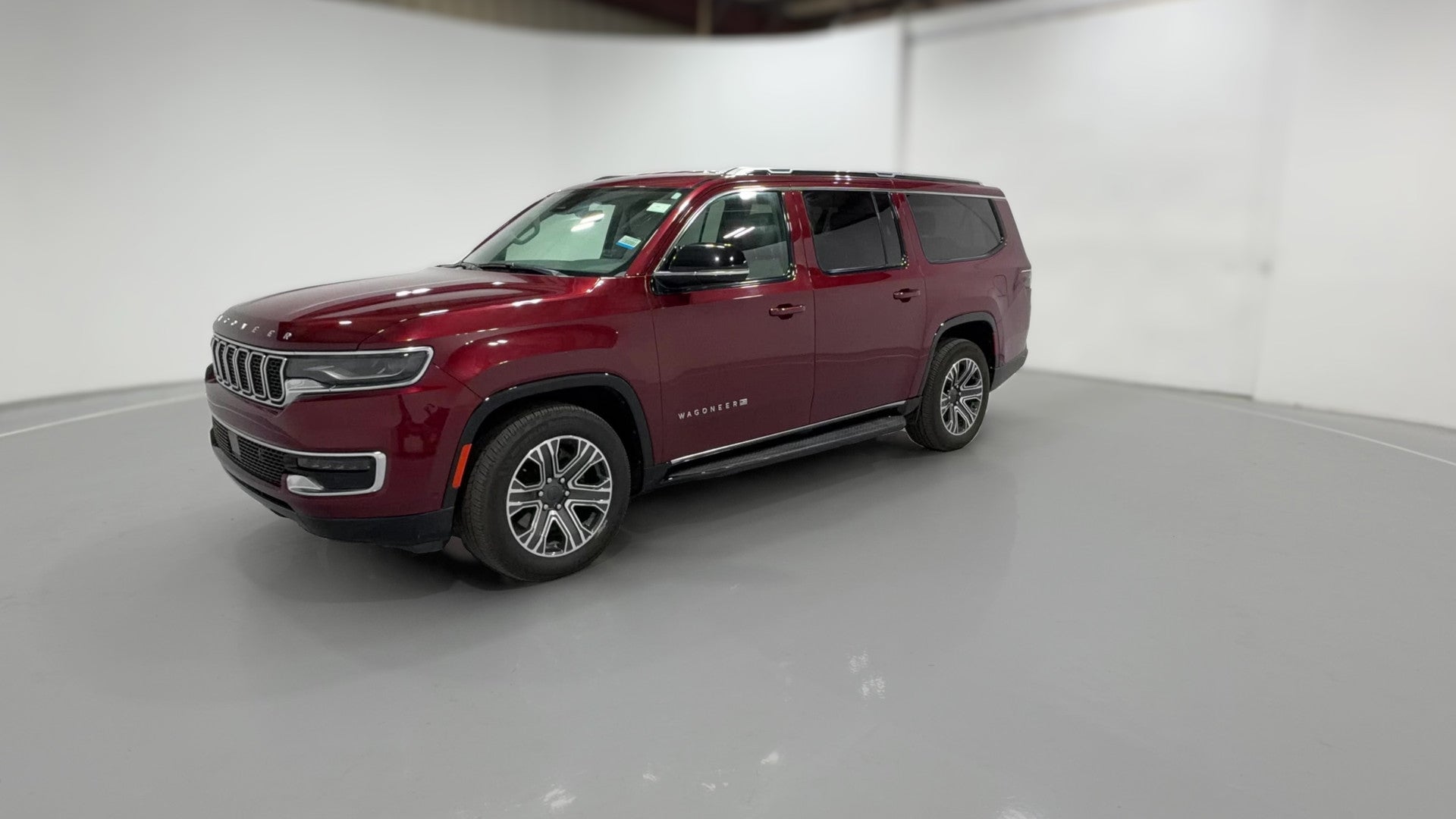 2024 Jeep Wagoneer L vehicle photo
