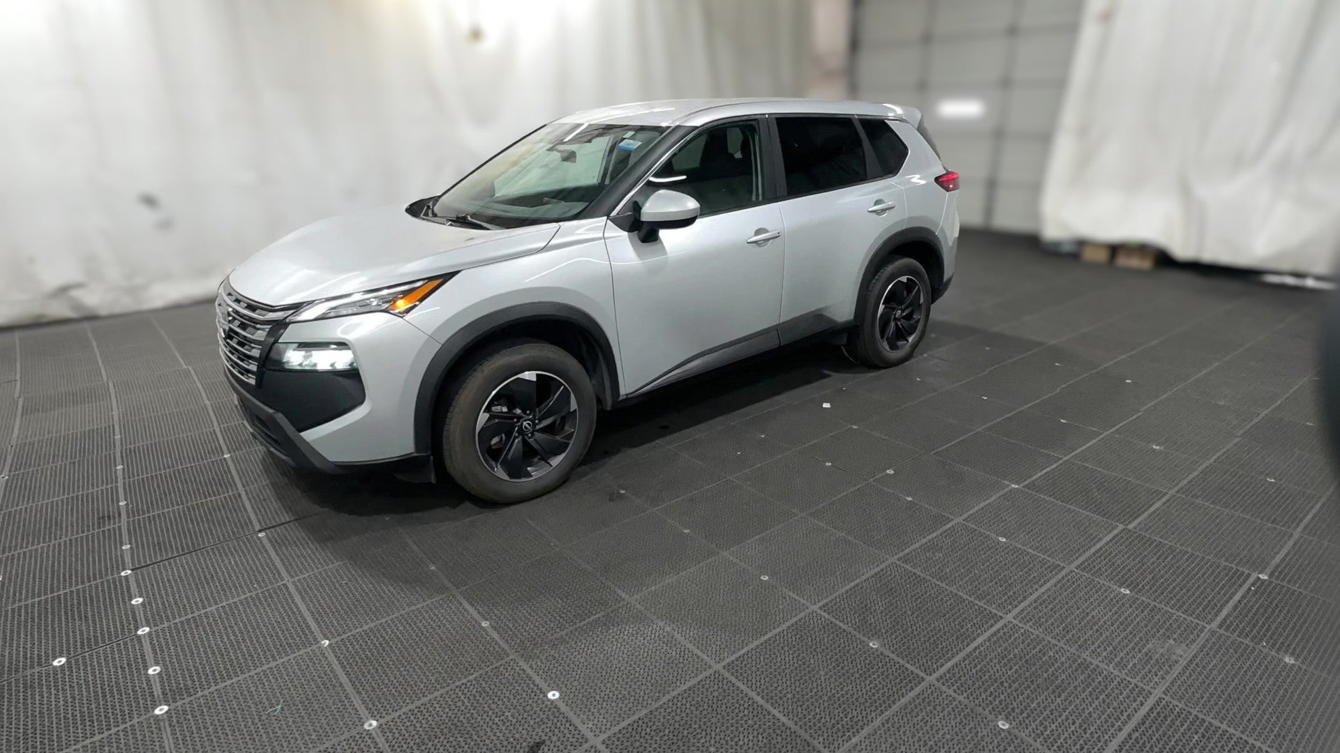 2025 Nissan Rogue vehicle photo