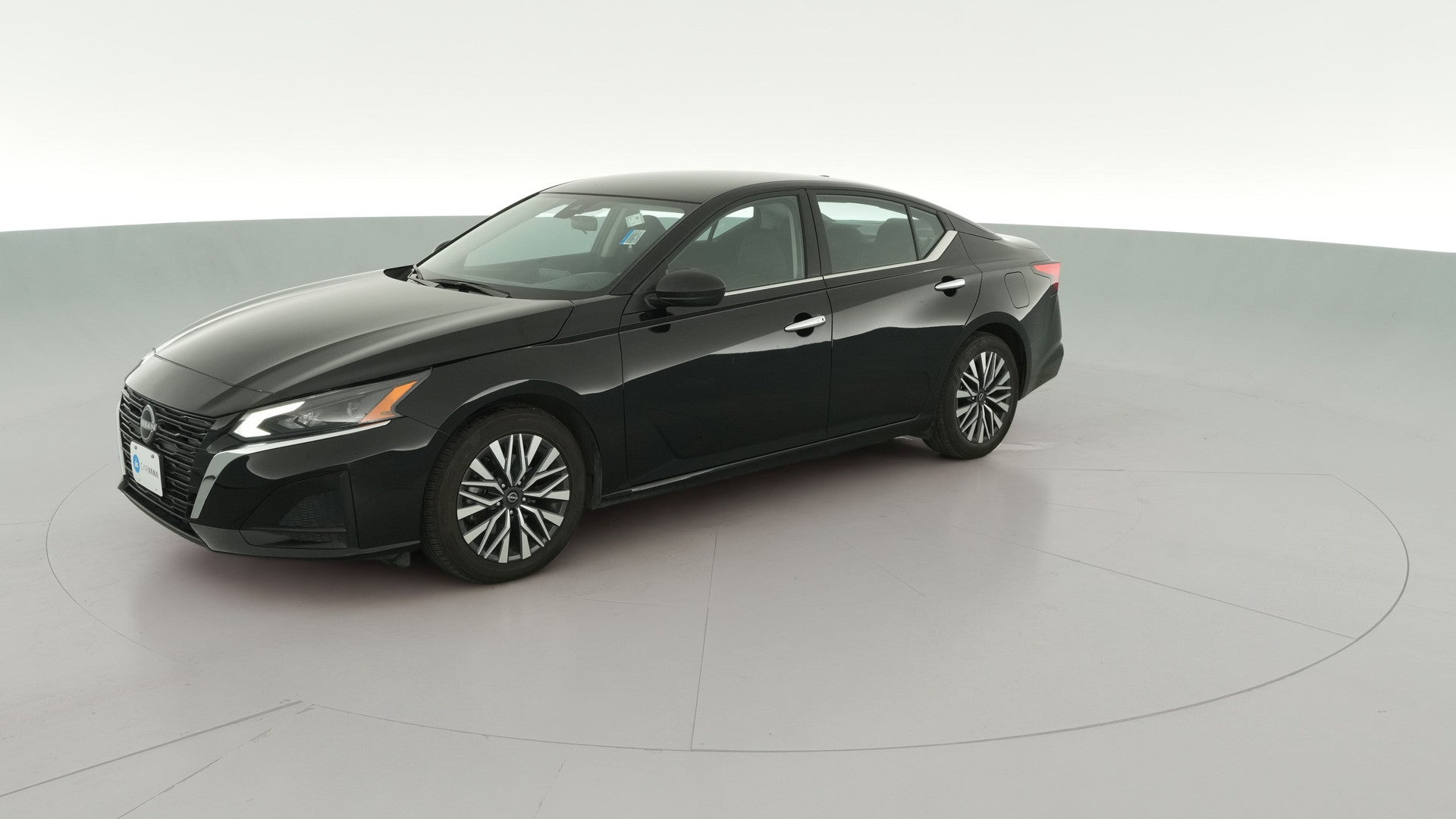2025 Nissan Altima vehicle photo