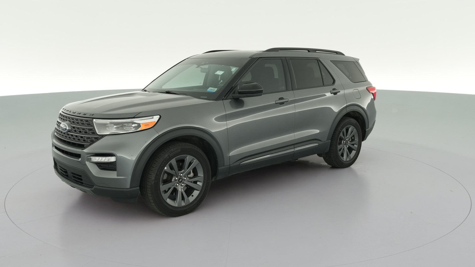 2023 Ford Explorer vehicle photo