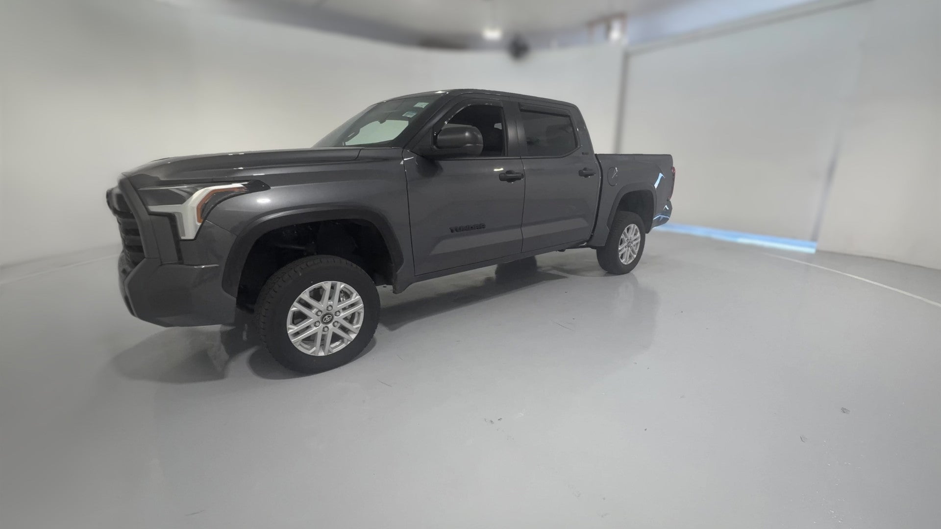 2026 Toyota Tundra CrewMax vehicle photo