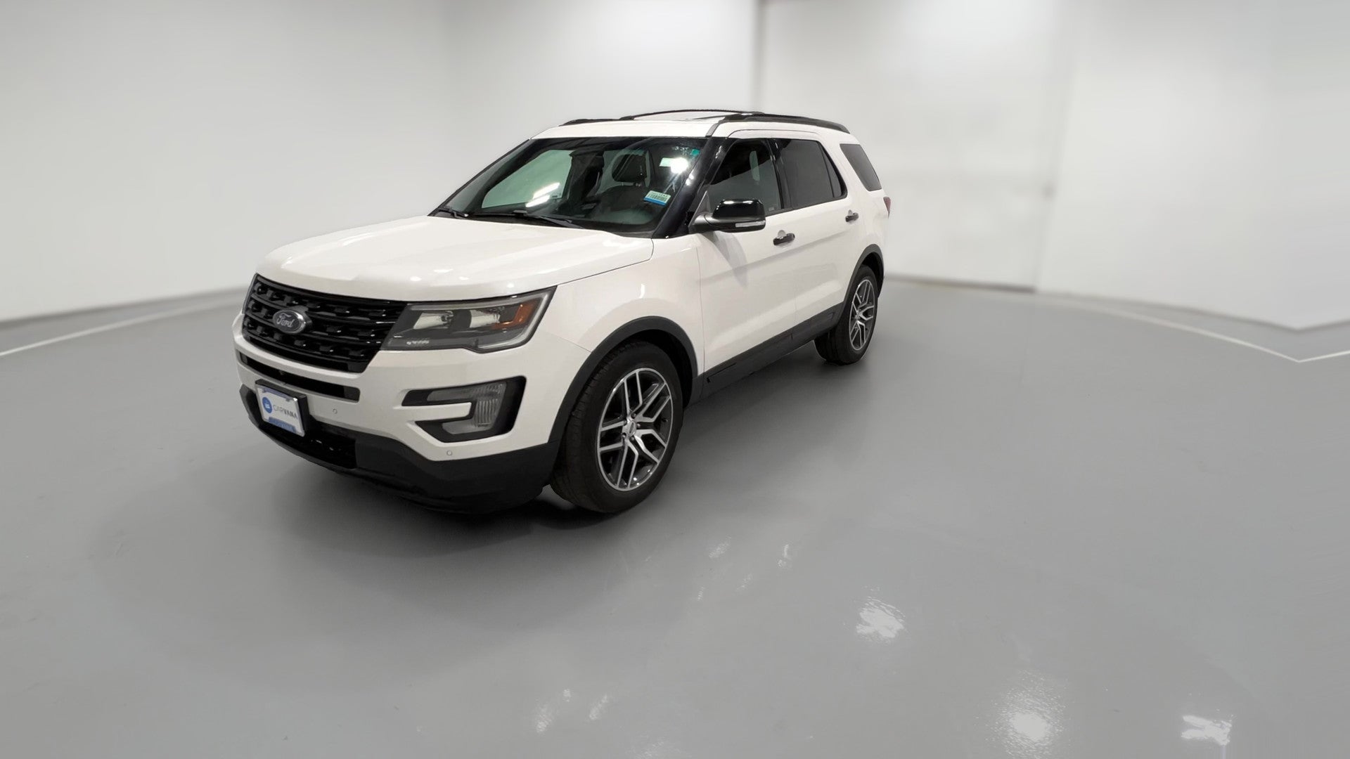 2016 Ford Explorer vehicle photo