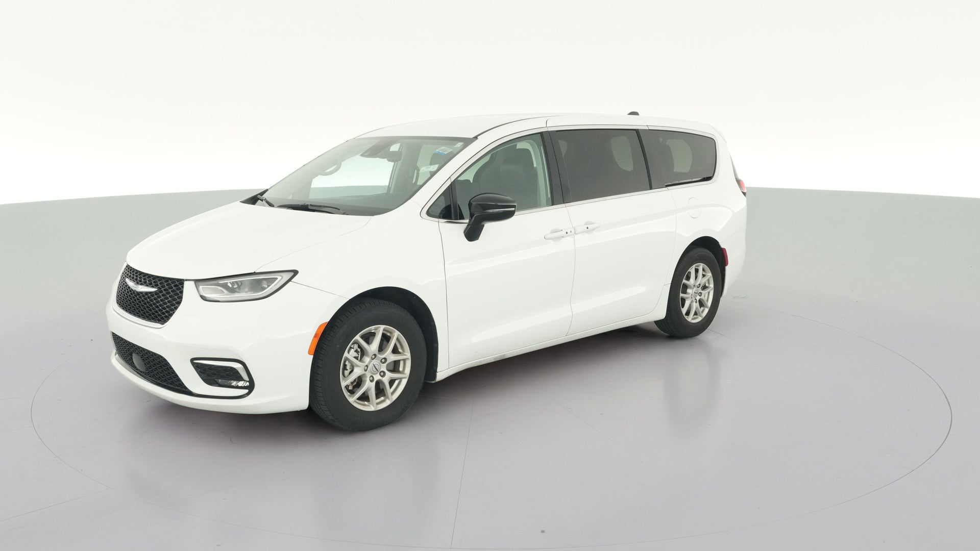 2024 Chrysler Pacifica vehicle photo