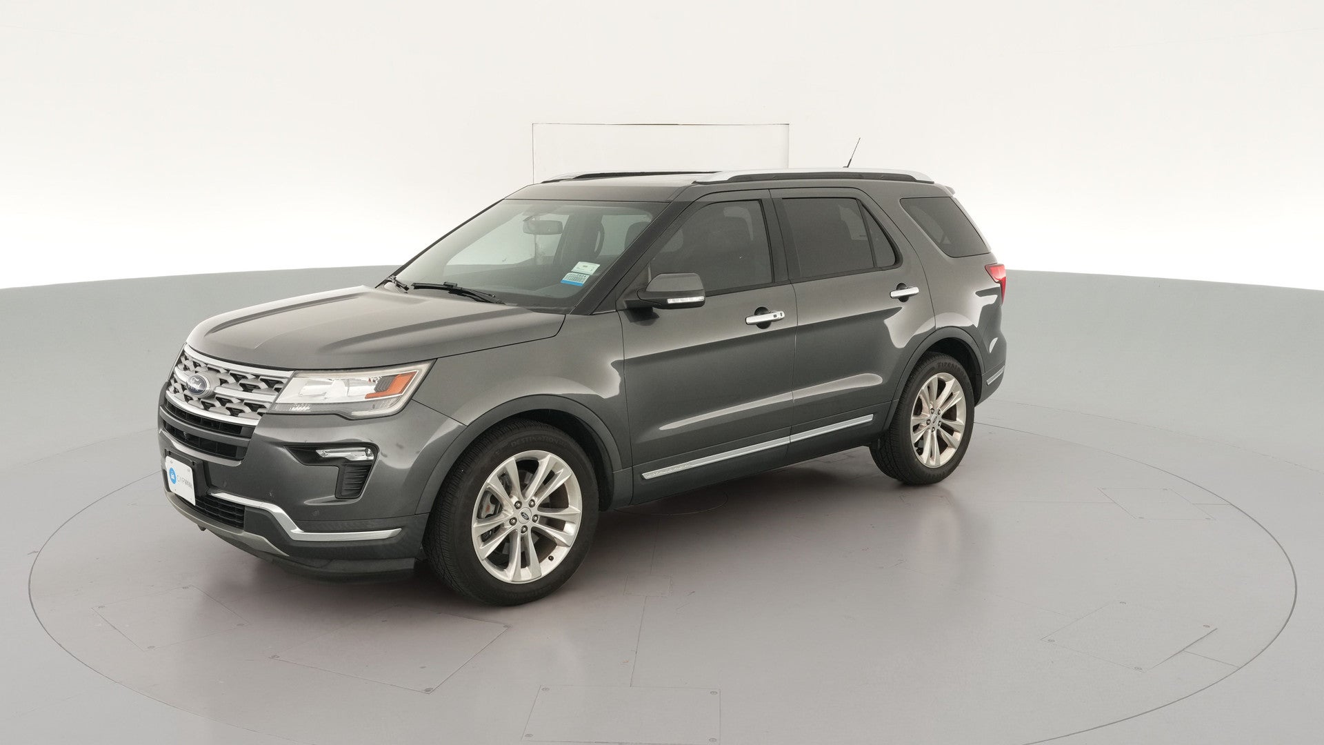 2019 Ford Explorer vehicle photo