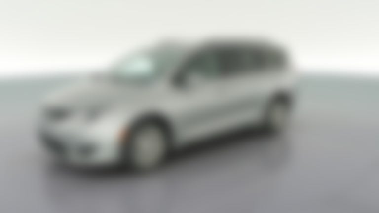 2017 Chrysler Pacifica vehicle photo