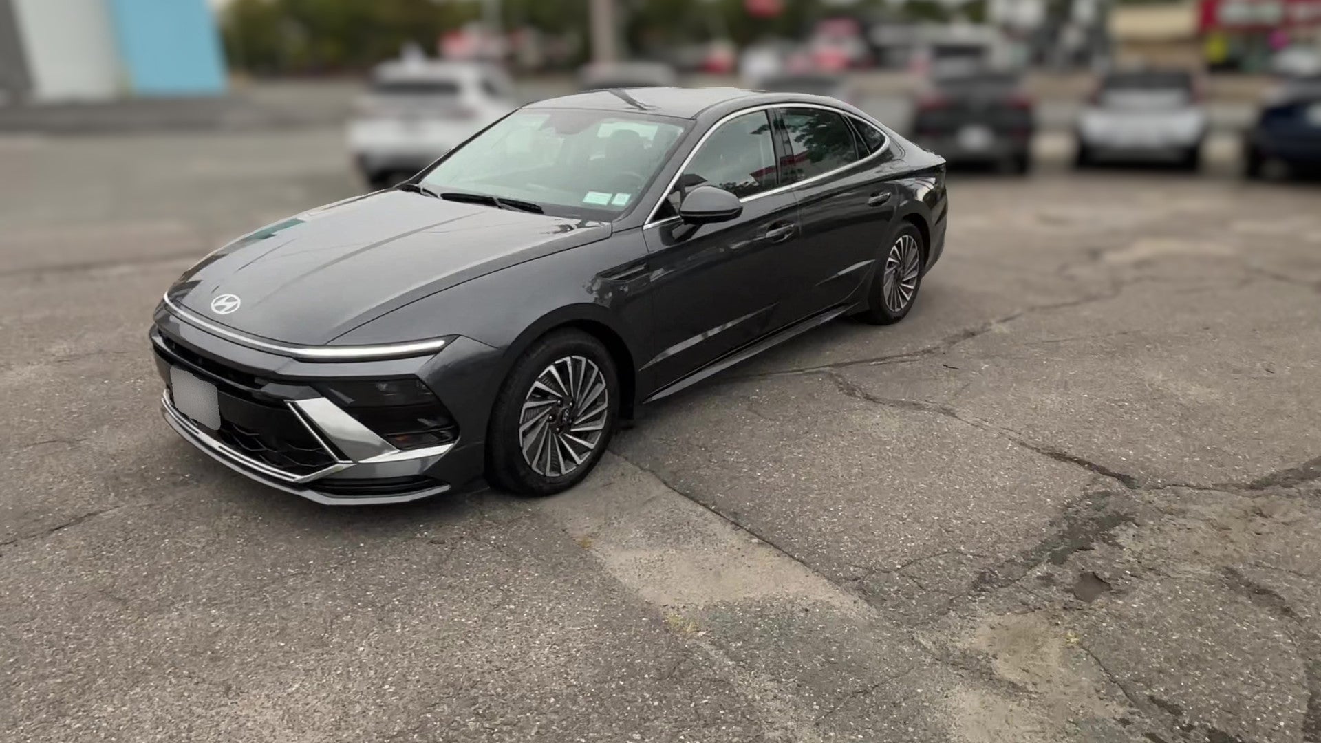 2025 Hyundai Sonata Hybrid vehicle photo