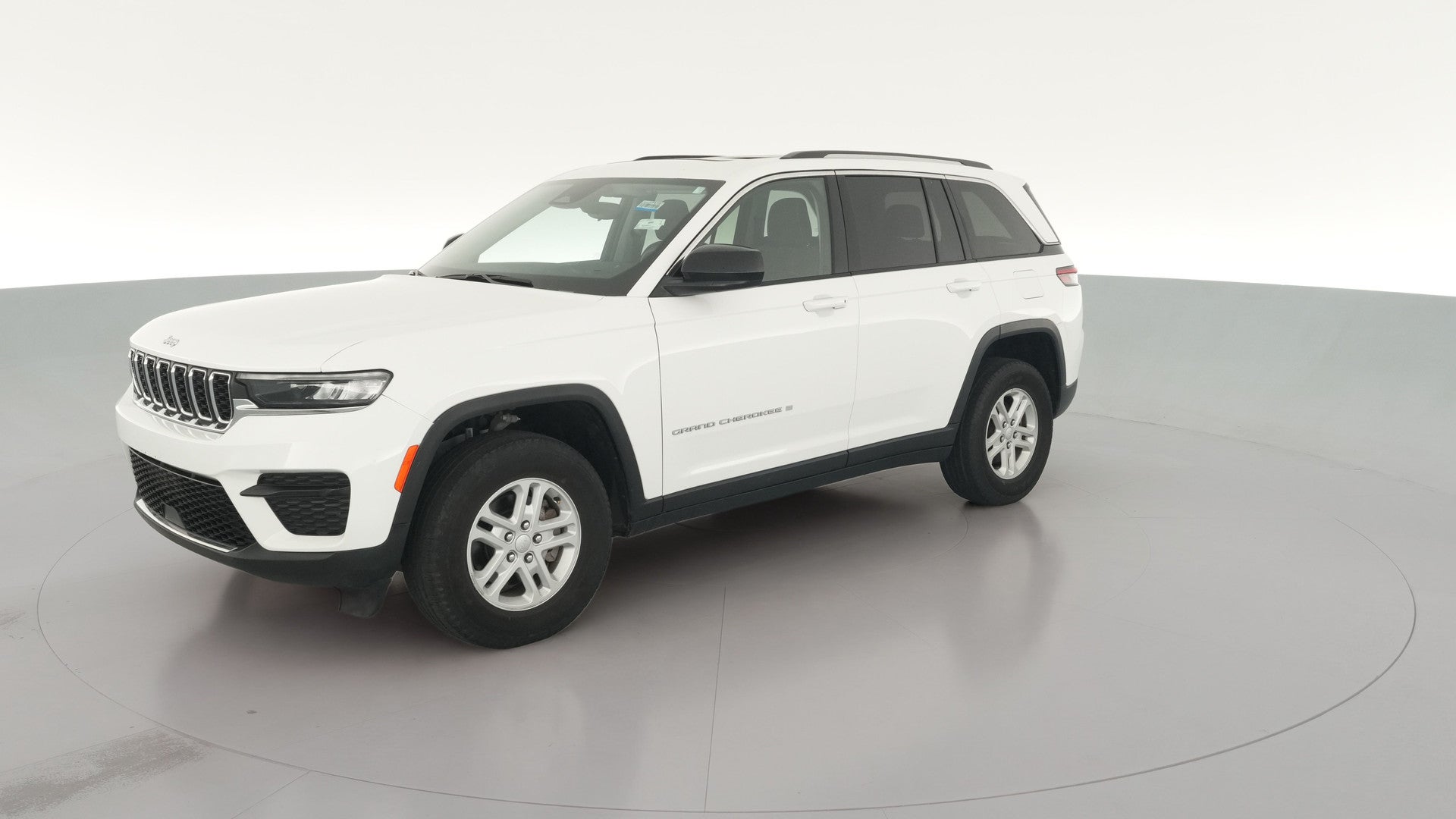 2023 Jeep Grand Cherokee vehicle photo