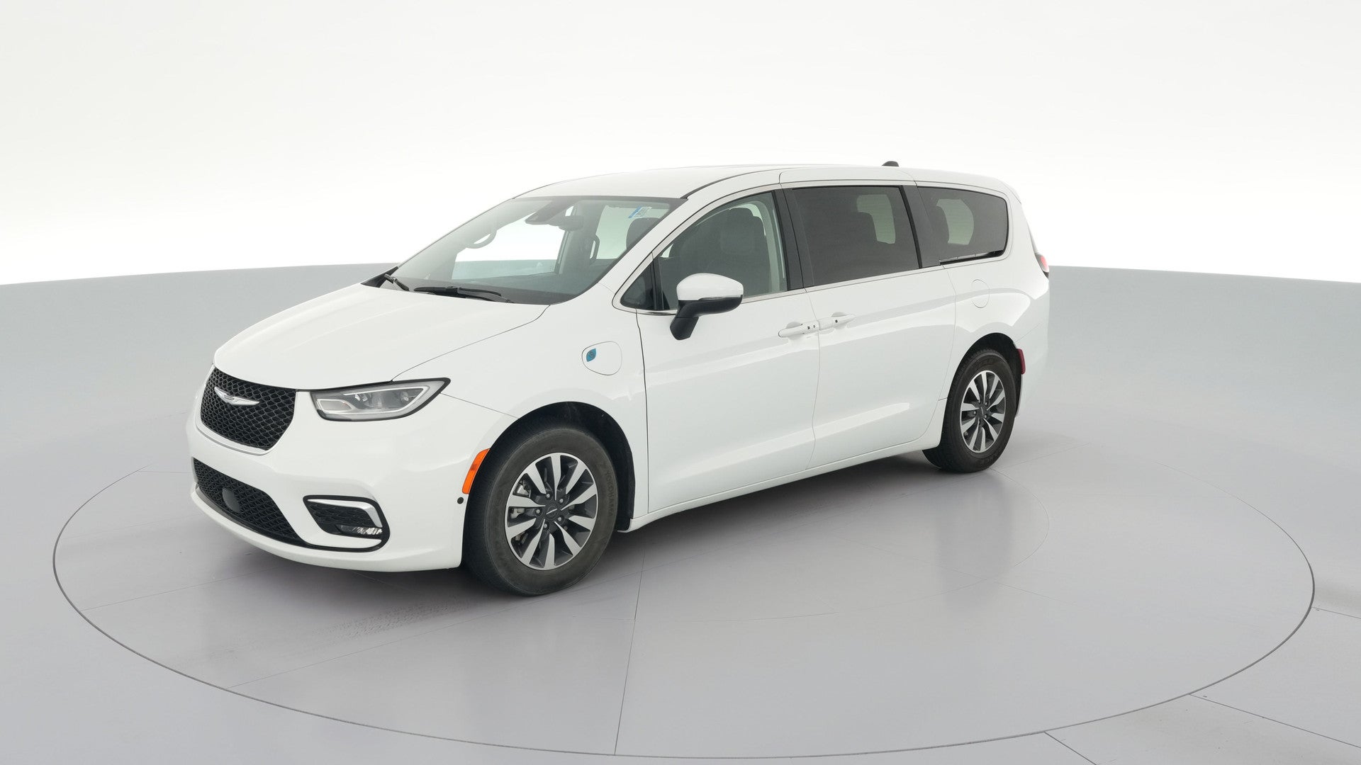 2023 Chrysler Pacifica Hybrid vehicle photo