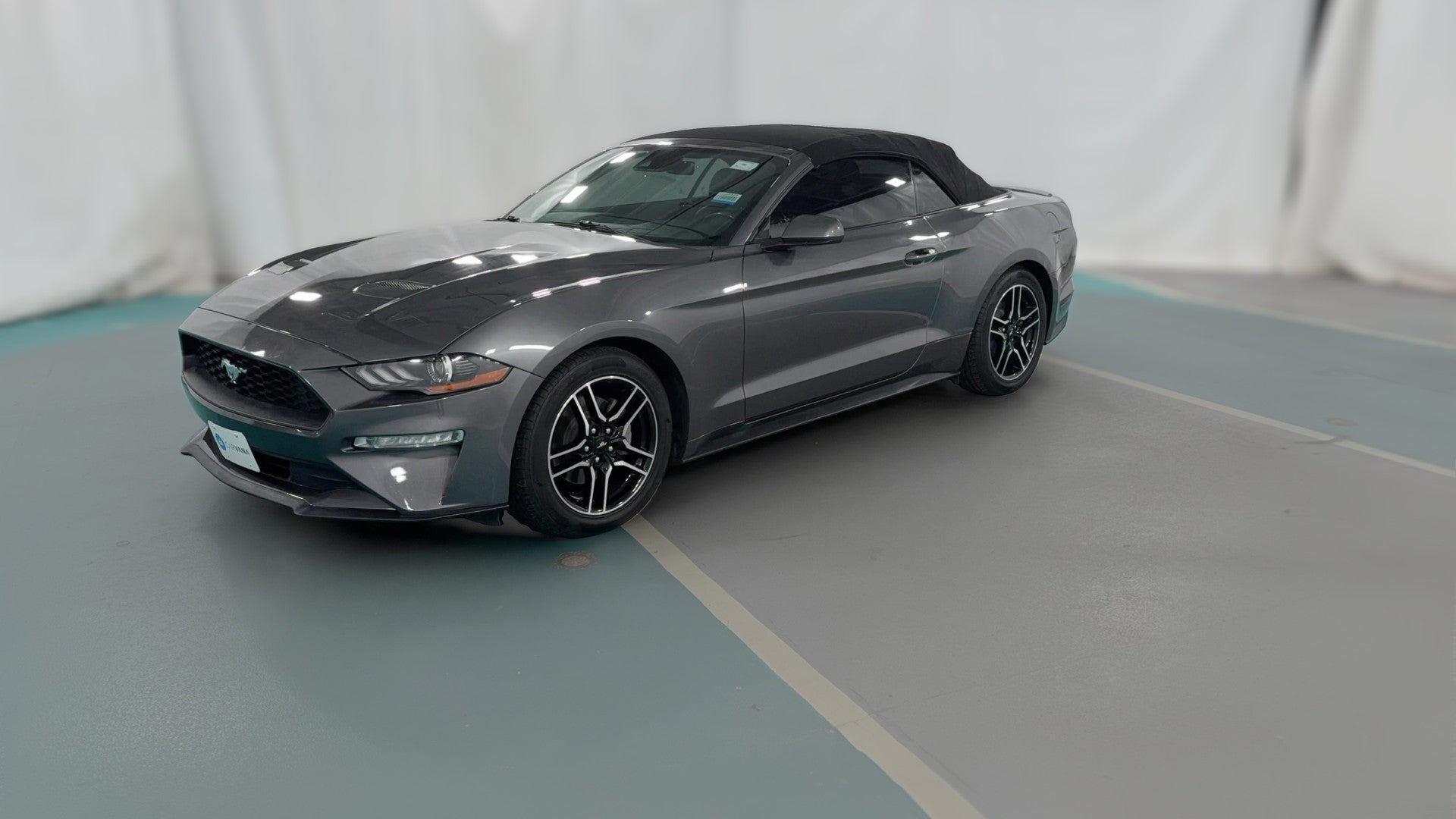 2021 Ford Mustang vehicle photo