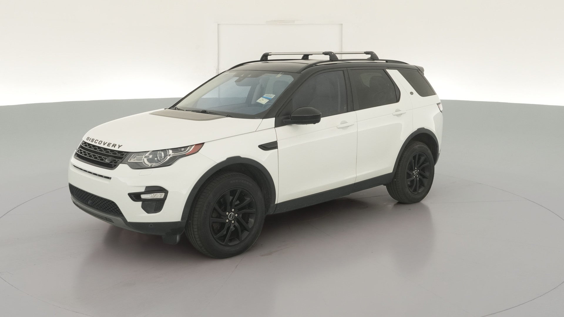 2018 Land Rover Discovery Sport vehicle photo
