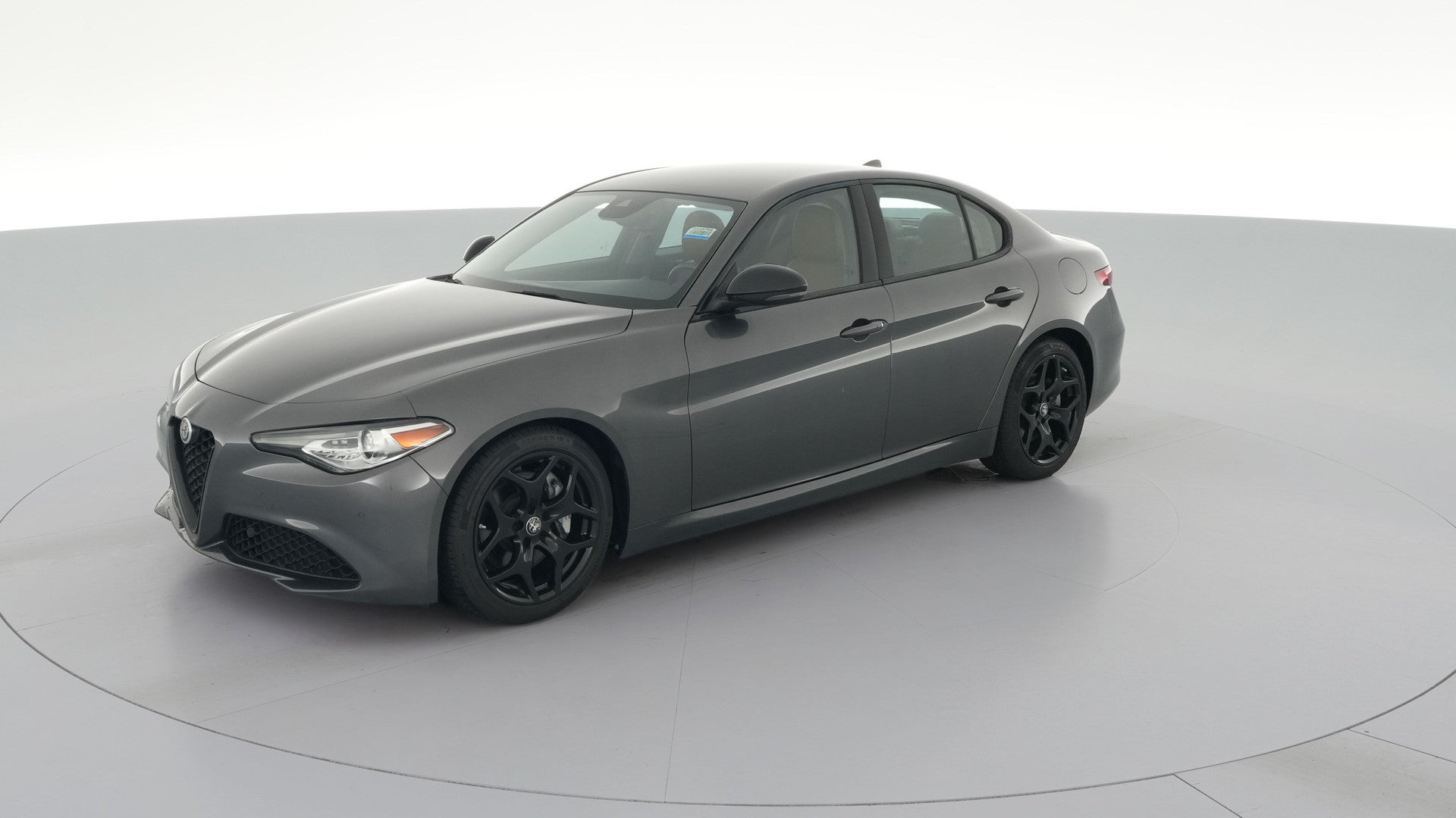 2021 Alfa Romeo Giulia vehicle photo
