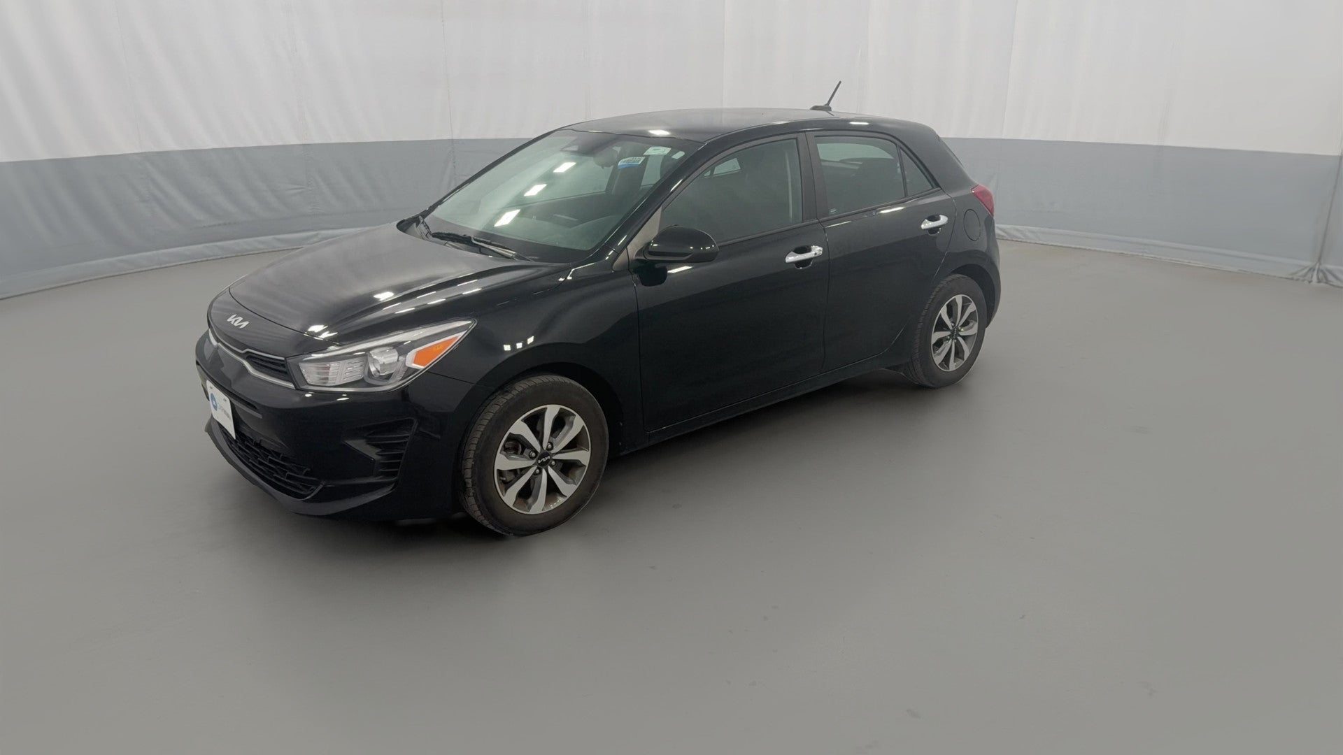 2023 Kia Rio vehicle photo