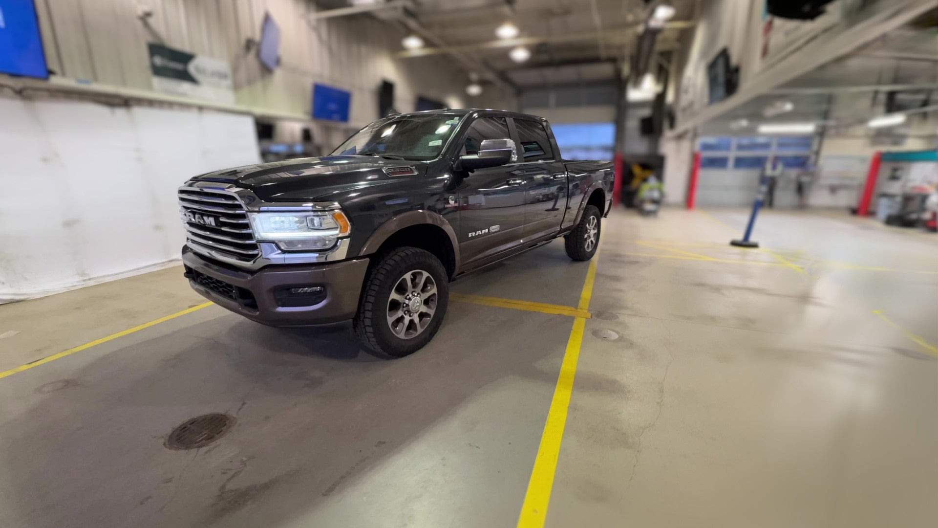 2020 Ram 2500 Crew Cab vehicle photo