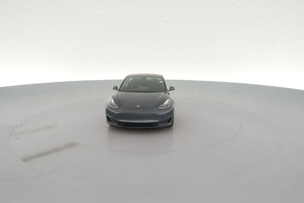 2022 Tesla Model 3 Rear-Wheel Drive in Midnight Silver Metallic — 360° view 1